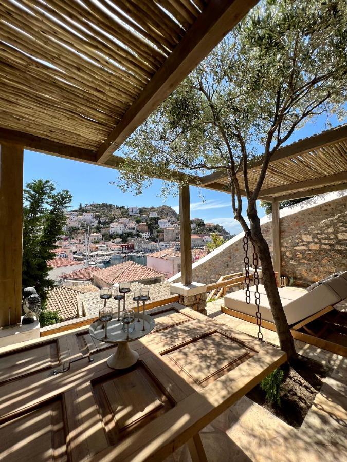 Portadelmare Deluxe Suites Идра Экстерьер фото