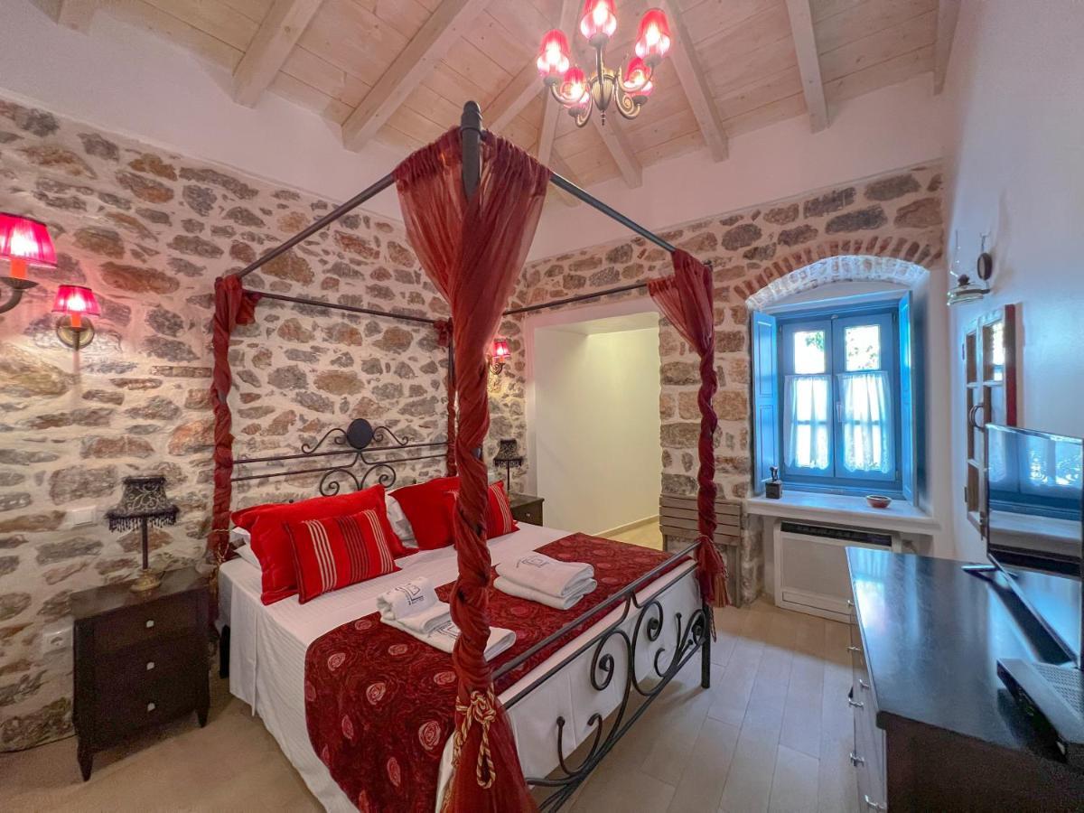 Portadelmare Deluxe Suites Идра Экстерьер фото