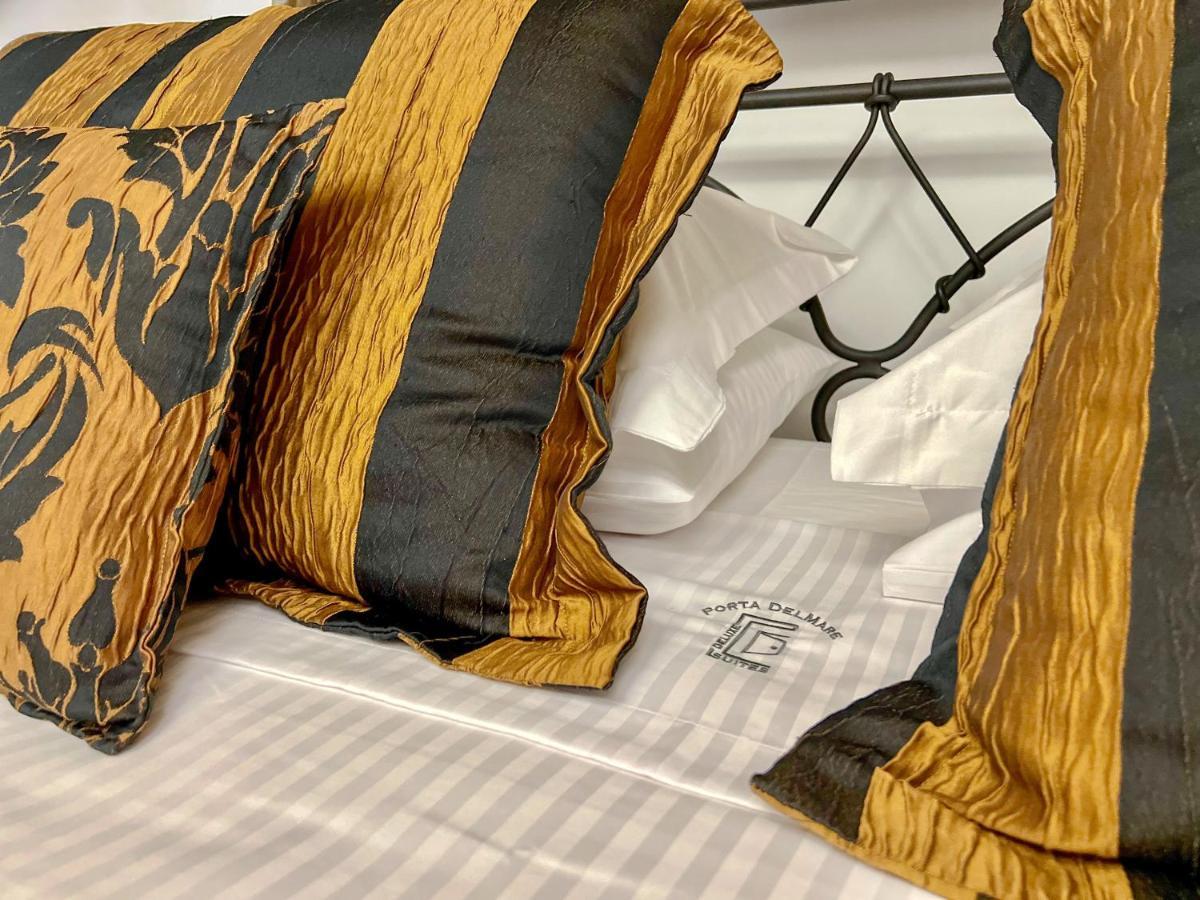 Portadelmare Deluxe Suites Идра Экстерьер фото
